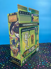 Load image into Gallery viewer, Lanard 7" Alien Figure Xenomorph Drone