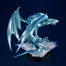 Load image into Gallery viewer, Yu-Gi-Oh Figure Blue-Eyes White Dragon Monster Chronicle Megahouse