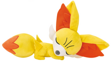 Load image into Gallery viewer, Pokemon Plush Charizard, Fennekin, Igglybuff Kutsurogi Time 2026 Banpresto