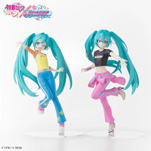 Load image into Gallery viewer, Piapro Figure Hatsune Miku x Love and Berry Dress up and Dance! Desktop x Decorate Love ver. Collections SEGA