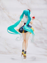 Load image into Gallery viewer, Piapro Figure Hatsune Miku Princess Wonderland Snow White Ver. Taito