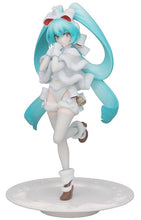 Load image into Gallery viewer, Piapro Figure Hatsune Miku Sweet Sweets Noelle Ver. Exceed Creative FuRyu