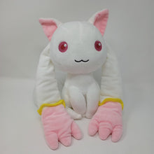 Load image into Gallery viewer, Puella Magi Madoka Magica Plush Kyubey as Bebe Magiccraft III Ichiban Kuji LAST Prize Banpresto
