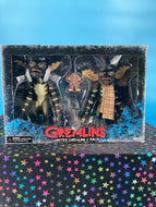 Gremlins Figure Set Christmas Caroling Scene