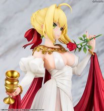Load image into Gallery viewer, Fate/Grand Order Saber/Nero Claudius Venus's Silk Bonus ver. 1/7 Figure Kadokawa
