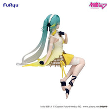 Load image into Gallery viewer, Piapro Hatsune Miku Noodle Stopper Prize Figure Canary Bird ver. FuRyu
