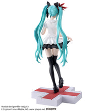 Load image into Gallery viewer, Paipro Figure Hatsune Miku Project DIVA Mega 39's Supreme Luminasta SEGA
