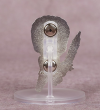 Load image into Gallery viewer, Yu Yu Hakuso Enamel Pin Kazuma Kuwabara Nendoroid Goodsmile
