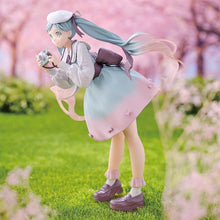 Load image into Gallery viewer, Holiday Memories Camera Hatsune Miku Prize Figure BANPRESTO

