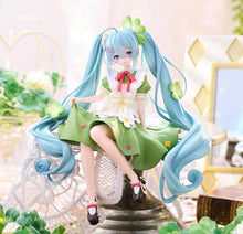 Load image into Gallery viewer, Piapro Hatsune Miku Noodle Stopper Prize Figure Flower Fairy - Clover ver. FuRyu
