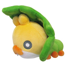 Load image into Gallery viewer, Pokemon Plush Sewaddle All Star Collection 12cm San-Ei
