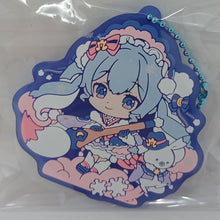 Load image into Gallery viewer, Hatsune Miku Rubber Keychain Snow Miku 2023 Kuji B Prize Bandai
