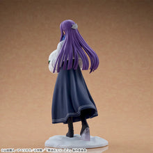 Load image into Gallery viewer, Frieren: Beyond Journey's End -Figure -Fern Playing in the Snow SEGA

