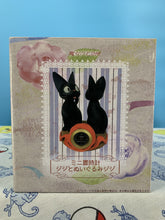 Load image into Gallery viewer, Studio Ghibli Figure Jiji and Stuffed Plush Jiji Desk Clock Kiki&#39;s Delivery Service Benelic
